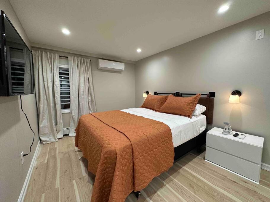 Spacious 3br Detach House W/parking In Quiet Area Casa de férias *