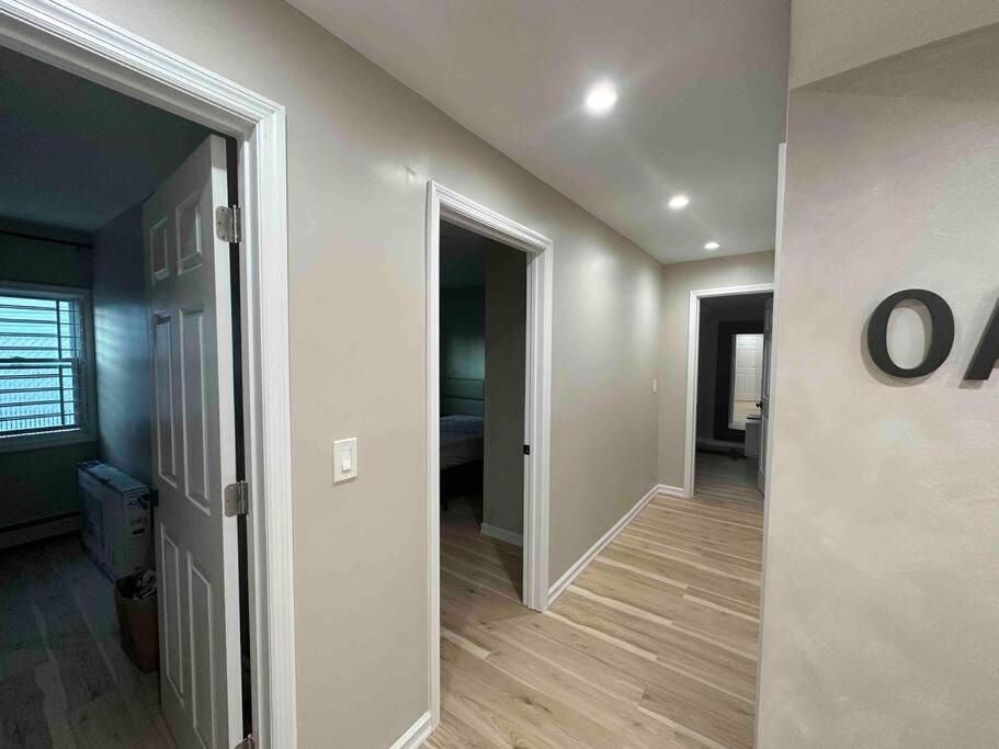 Spacious 3br Detach House W/parking In Quiet Area Casa de férias